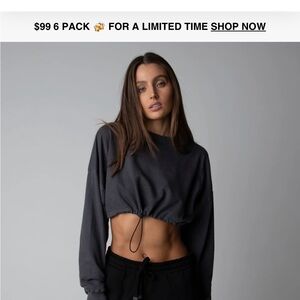 Black Long Sleeve Crop